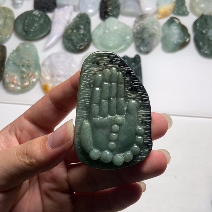 翡翠未镶嵌颈饰佛手29