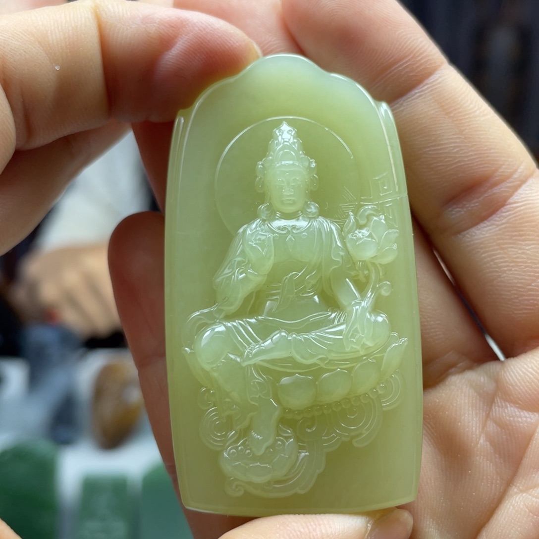 和田玉未镶嵌挂件