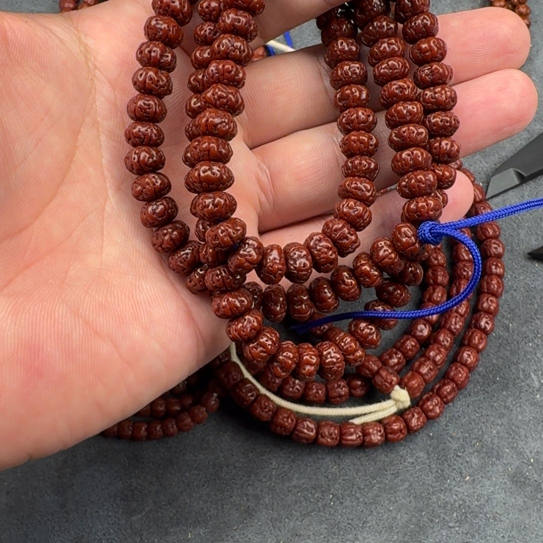 起****金刚菩提吊坠树王108