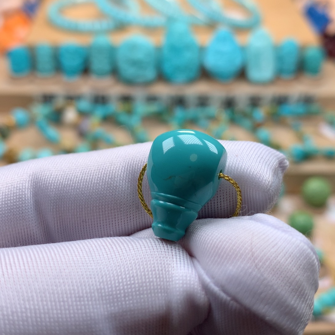 绿松石珠宝奇石未镶嵌