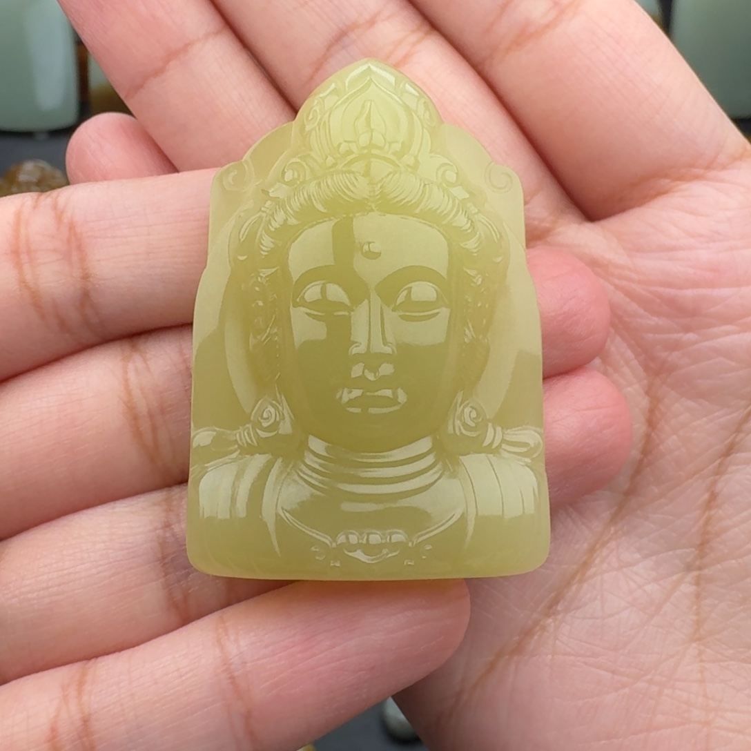 梅***最和田玉未镶嵌颈饰