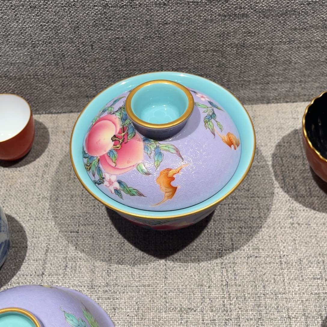 地**宝精品陶瓷传世收藏