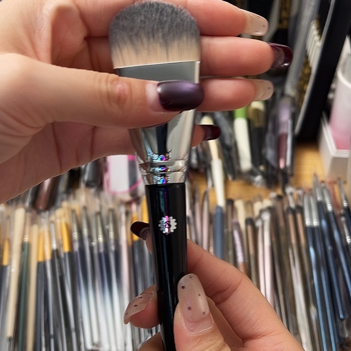 片片粉底刷 不退不换