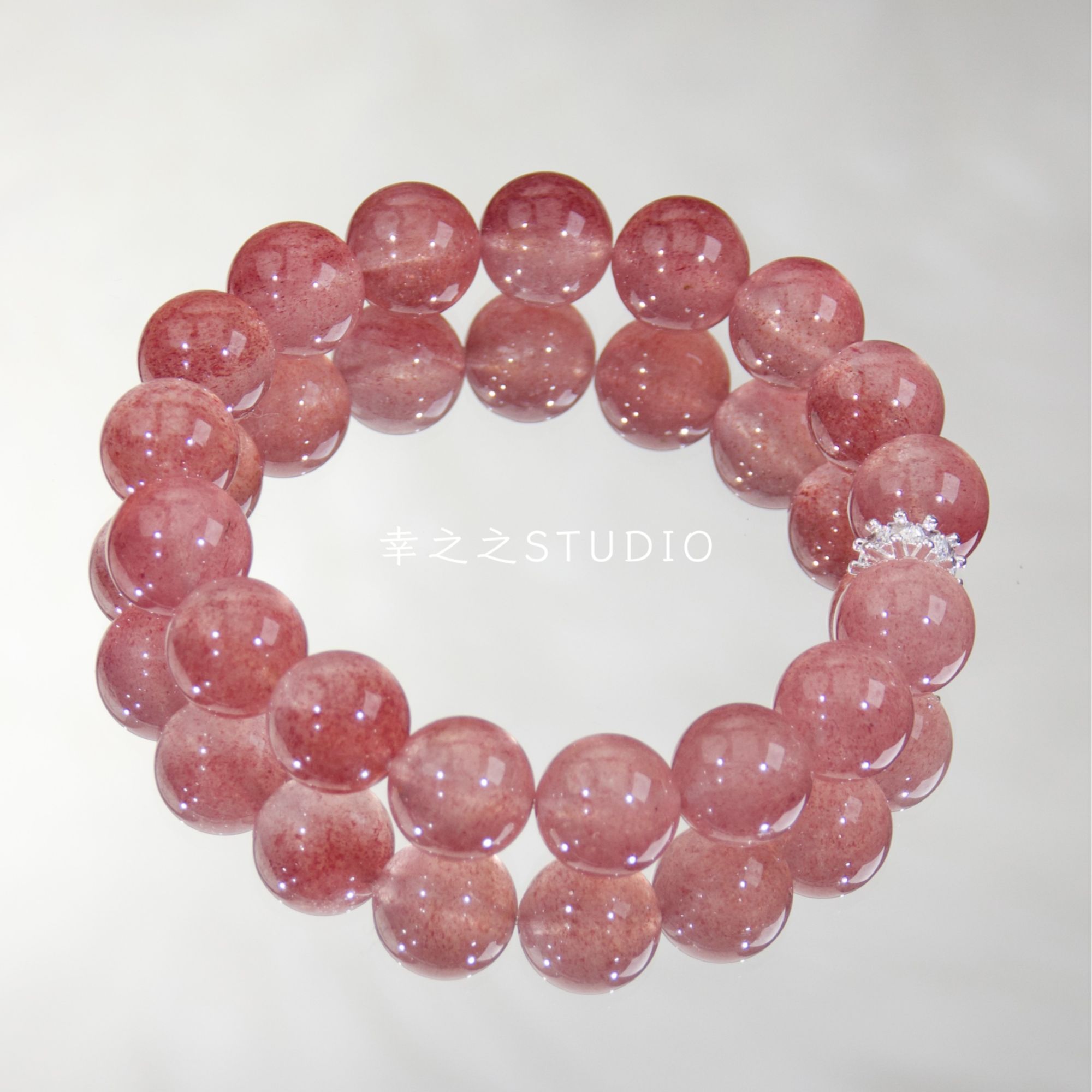 s1646【草莓尖尖】天然草莓晶手串简约大气百搭手链 多样性发其一