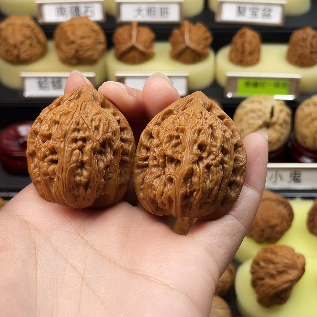 文玩核桃把件僧帽37全品846
