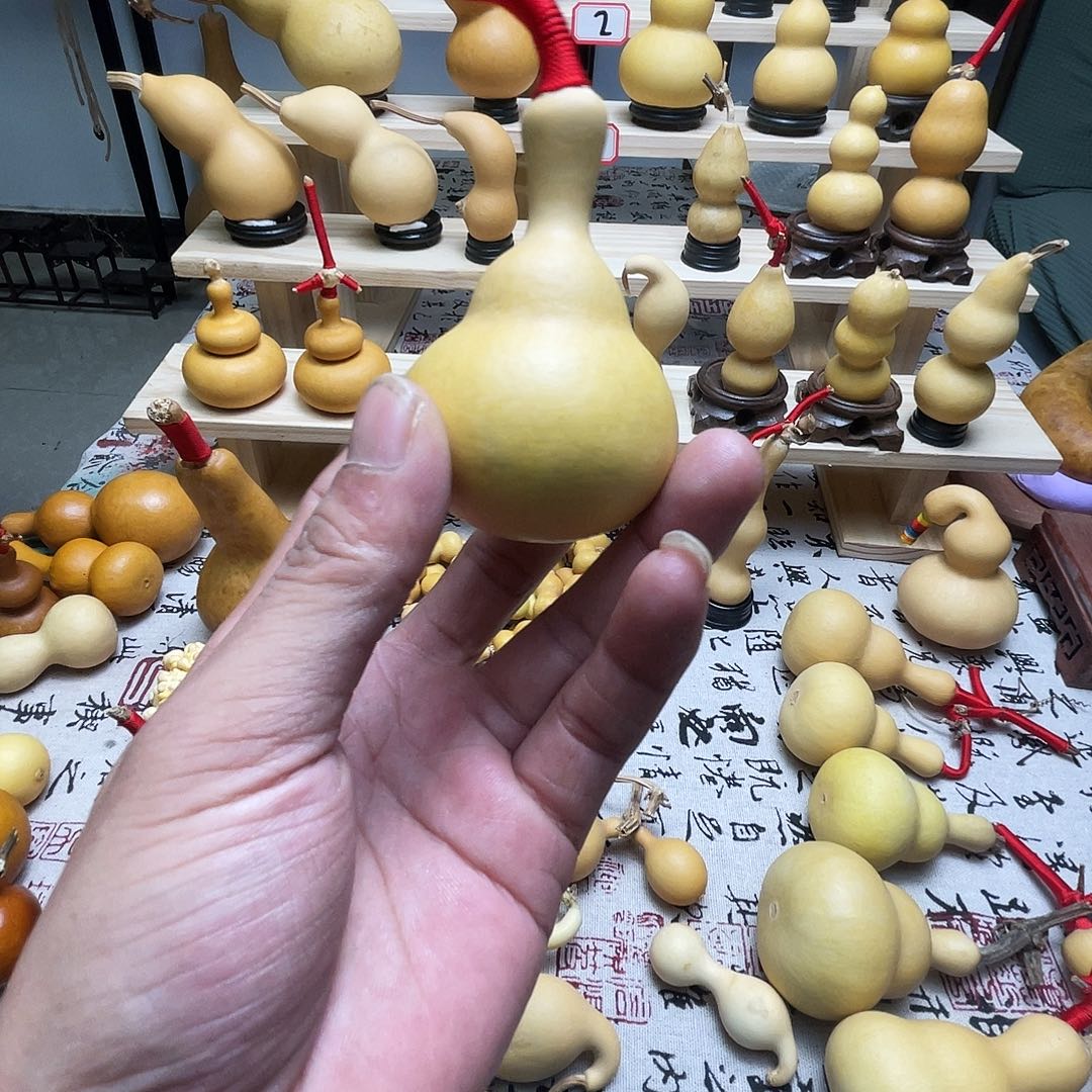 翠***花大叶紫檀（黑酸枝木类）