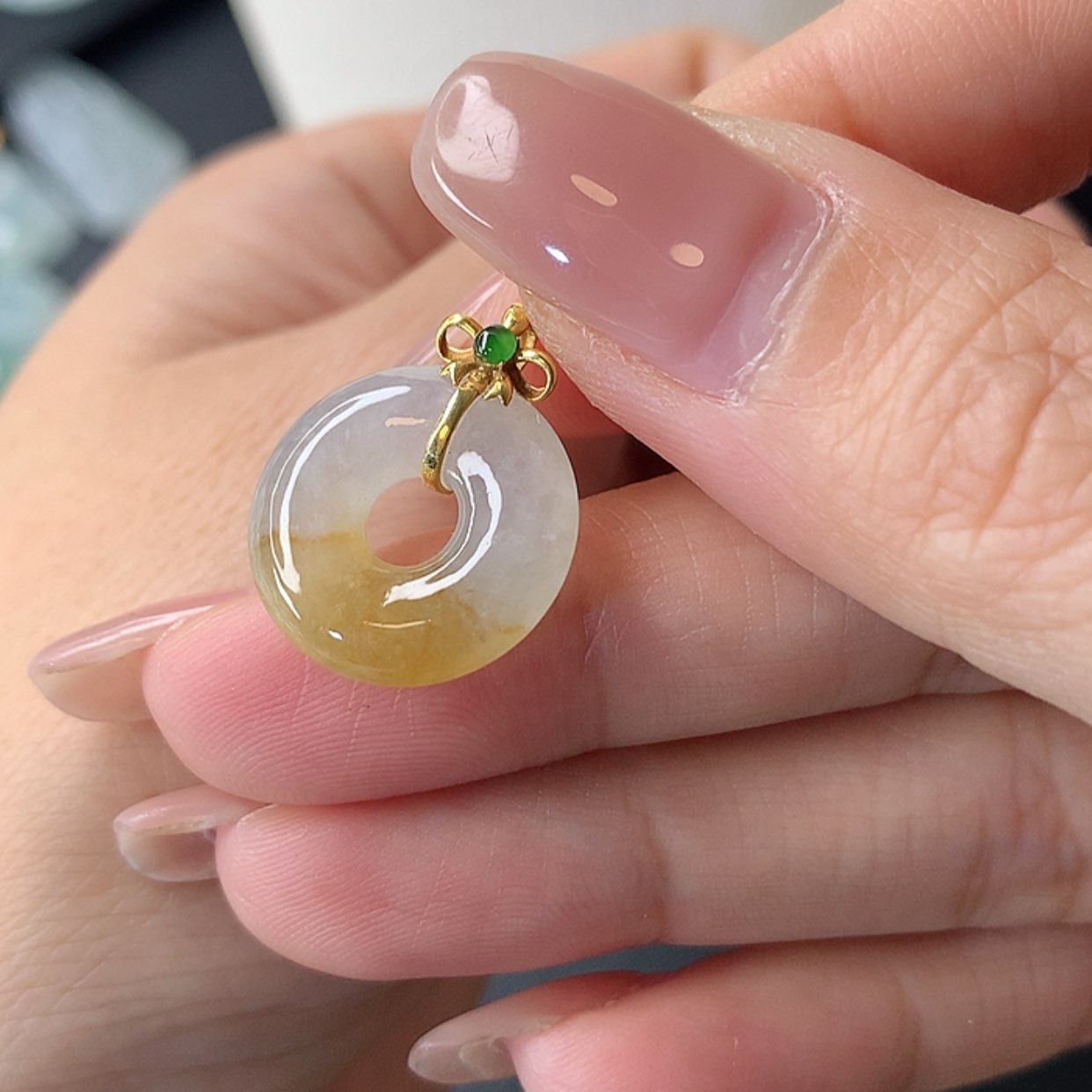 【闪购商品】翡翠吊坠(赠链)18K金镶嵌