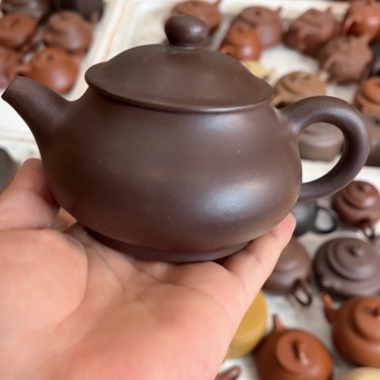 茶壶紫砂瑕疵………………