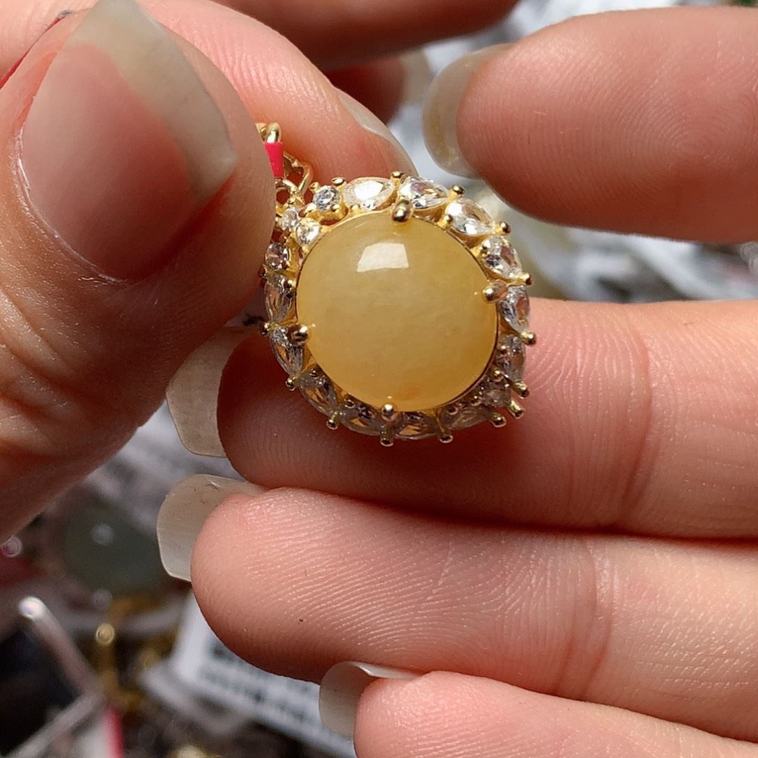 翡翠戒指银S925镶嵌天然翡翠戒指