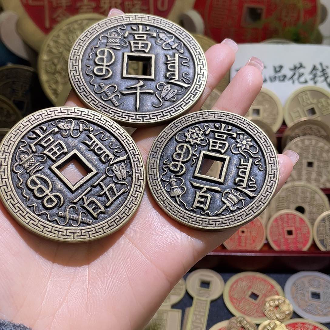 铜铜现代仿制工艺品花钱