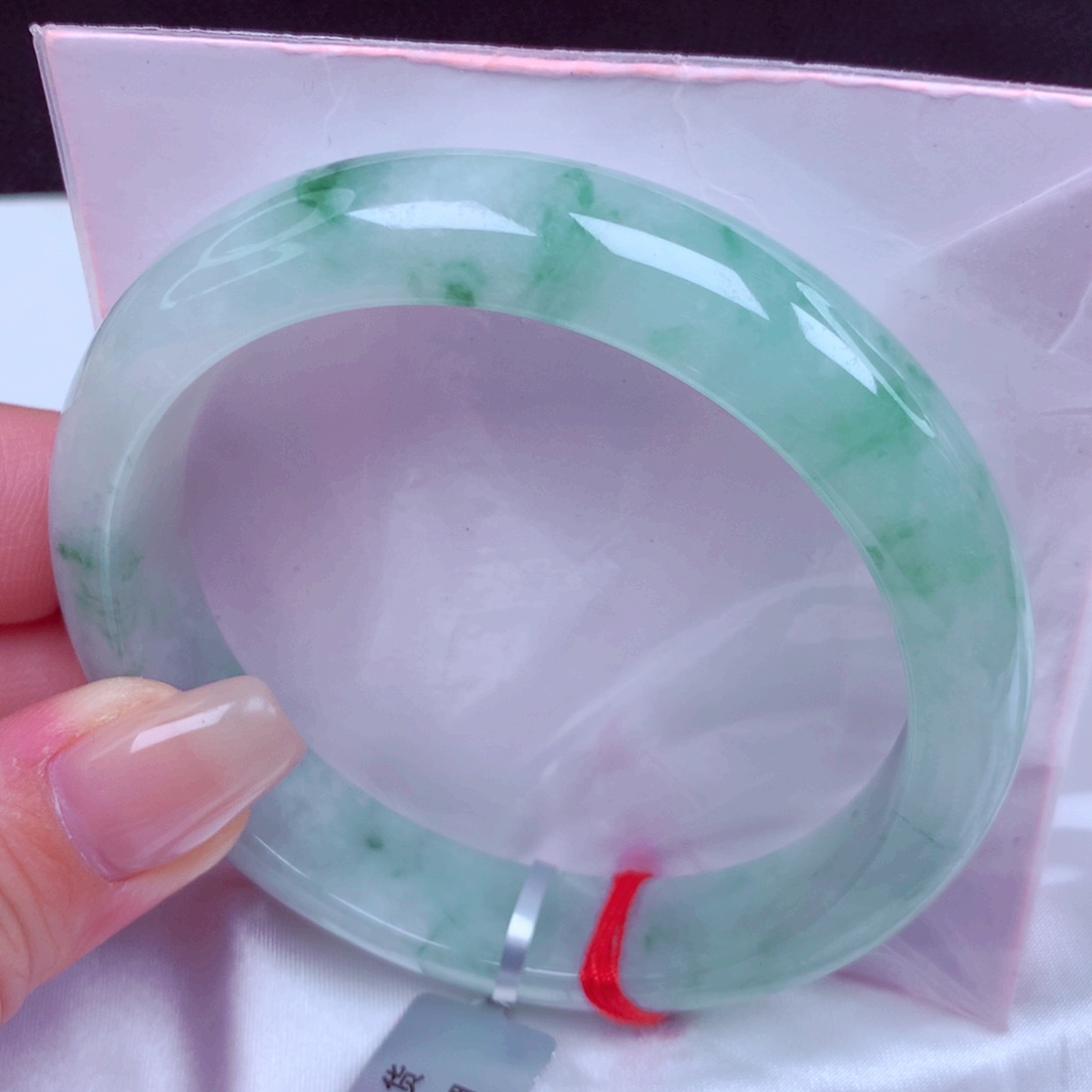 翡翠未镶嵌手镯手镯