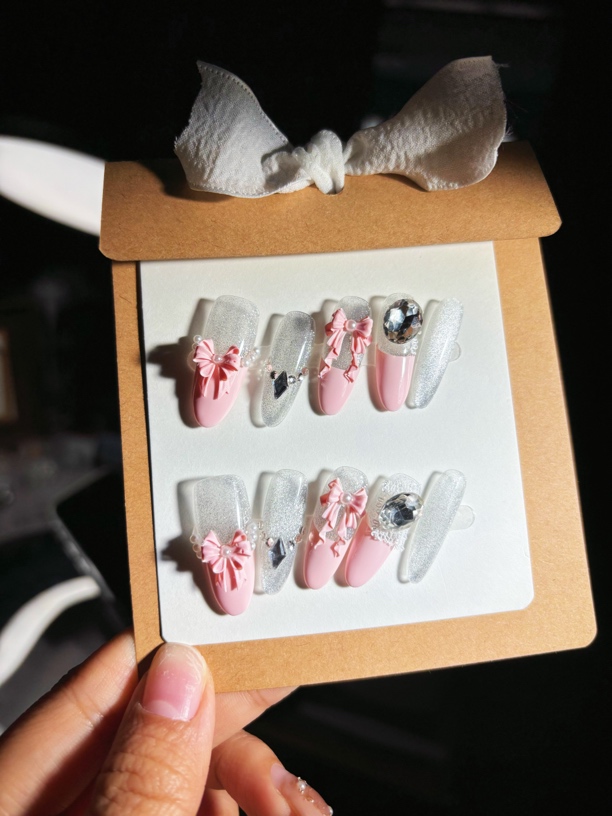 纯手工粉色芭蕾穿戴甲春天蕾丝可爱猫眼美甲ins 来单现做定制款