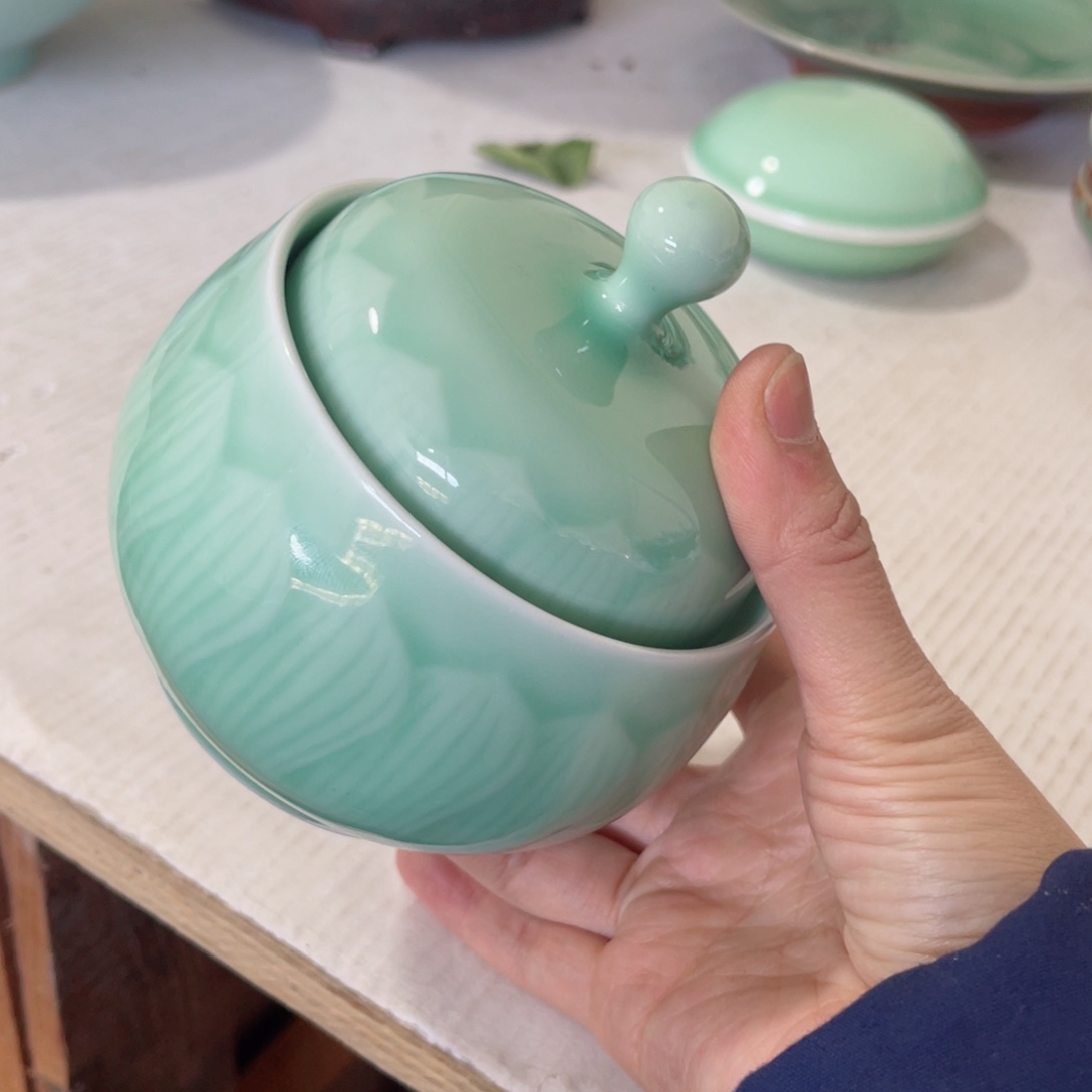 瓷片哈哈哈哈哈哈哈哈