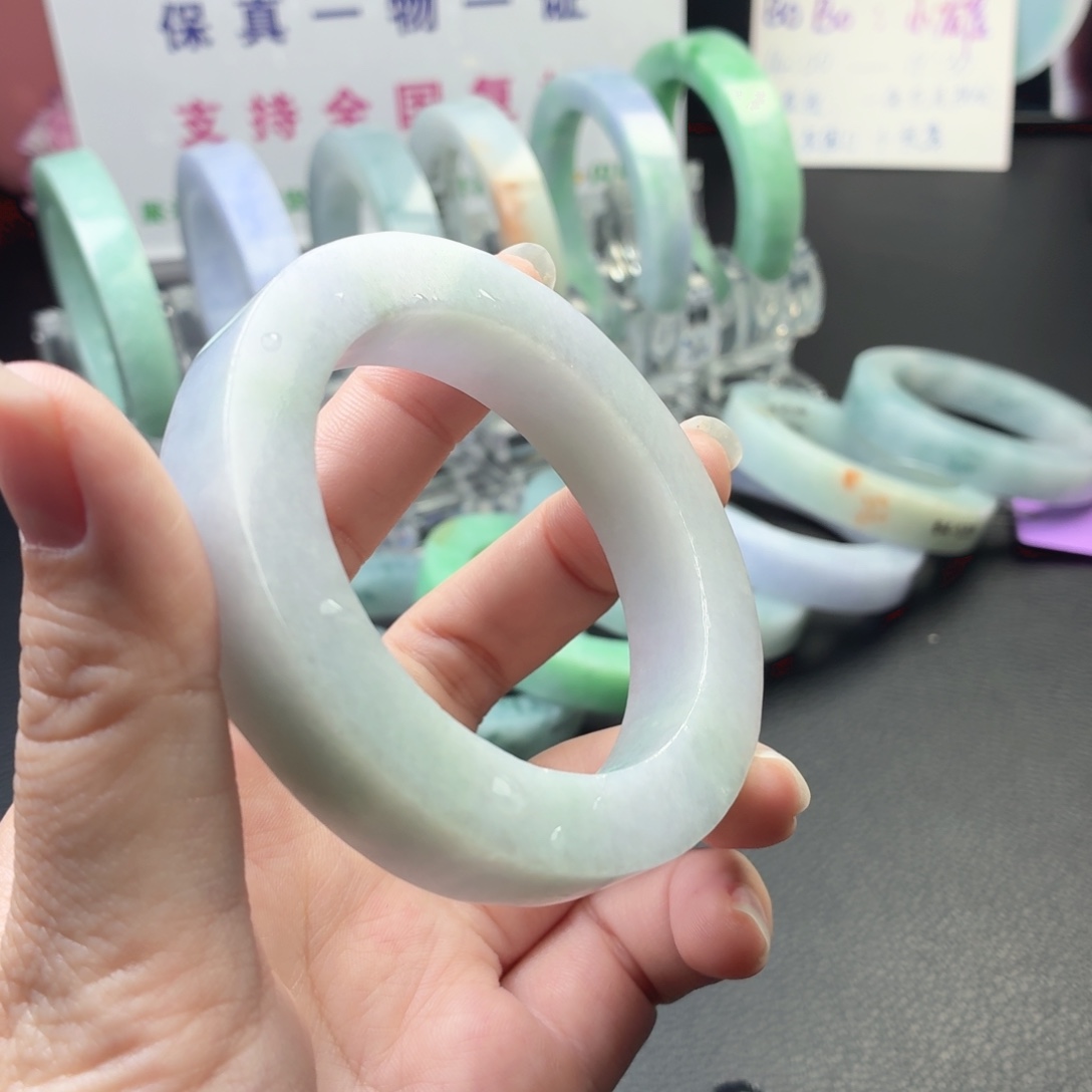 定制翡翠未镶嵌洒金手镯 春带彩 手镯