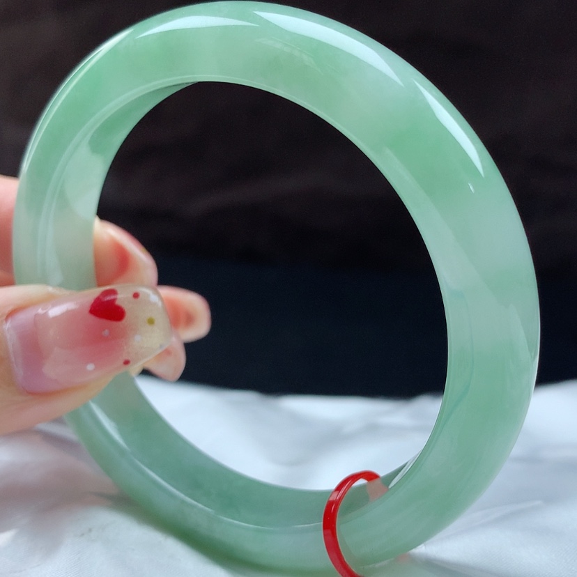 【闪购商品】翡翠手镯未镶嵌清****光96048，