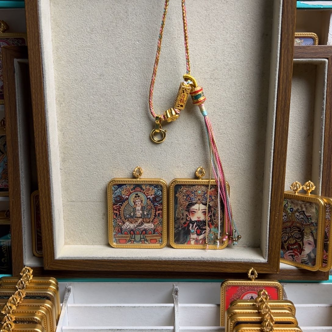 青***呀吊坠双面定制 普贤 前世今生