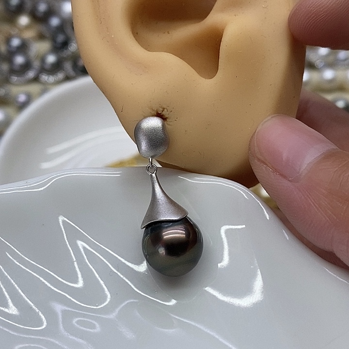 银S925镶嵌海水珍珠耳饰