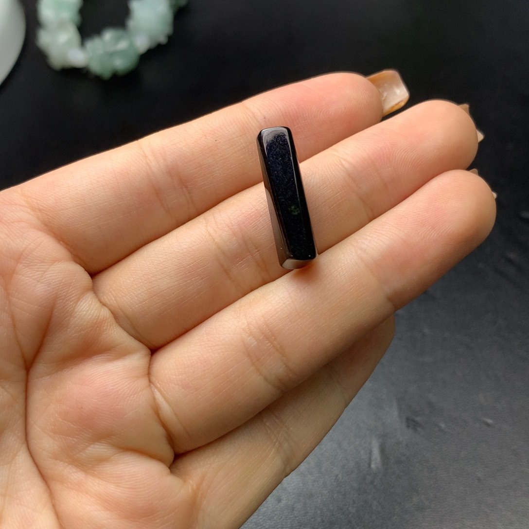 翡翠未镶嵌颈饰翡翠首饰未镶嵌吊坠