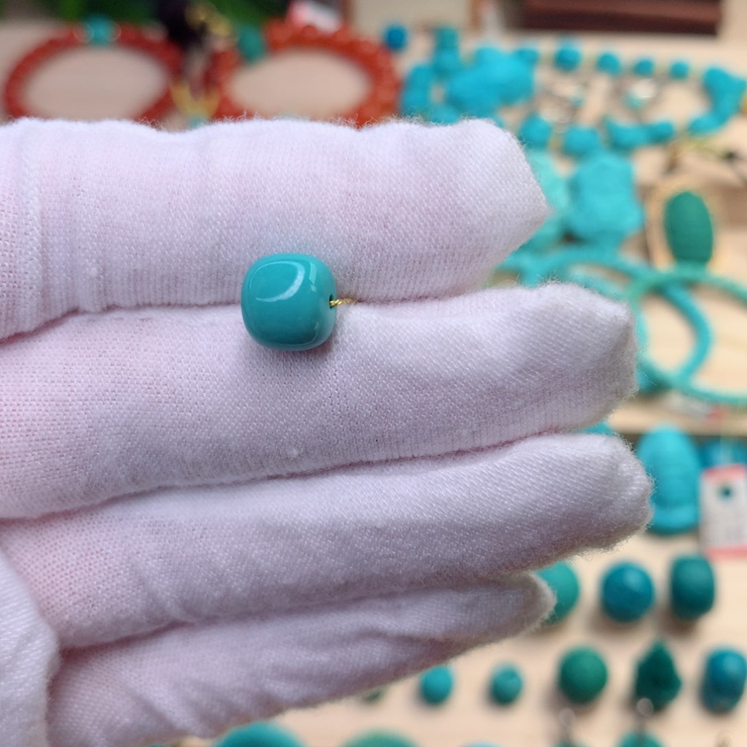 绿松石未镶嵌配珠卡8.5