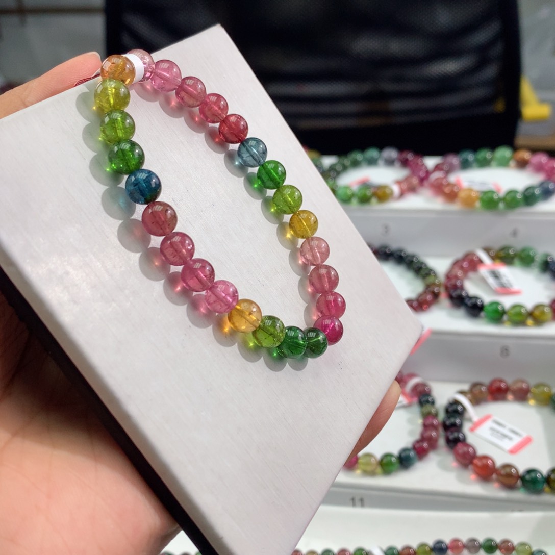 手链未镶嵌碧玺     7mm。      