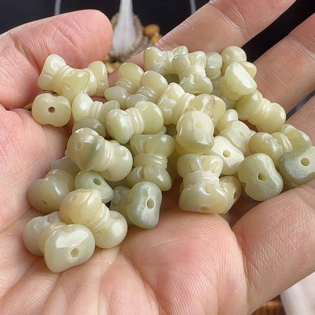 菩提根/象牙果手串卡12奶绿蝴蝶结20颗