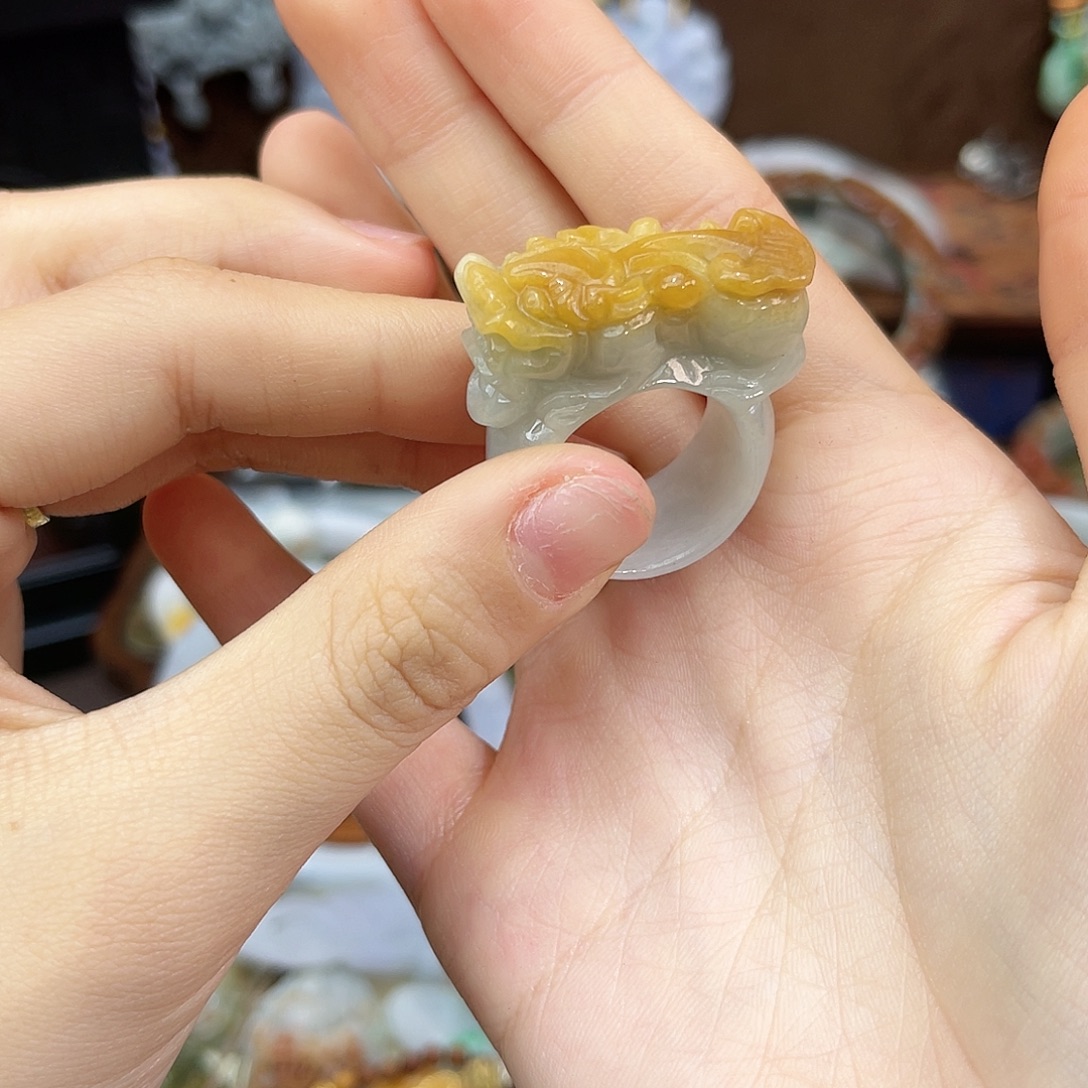 乖***乖翡翠未镶嵌手链手链