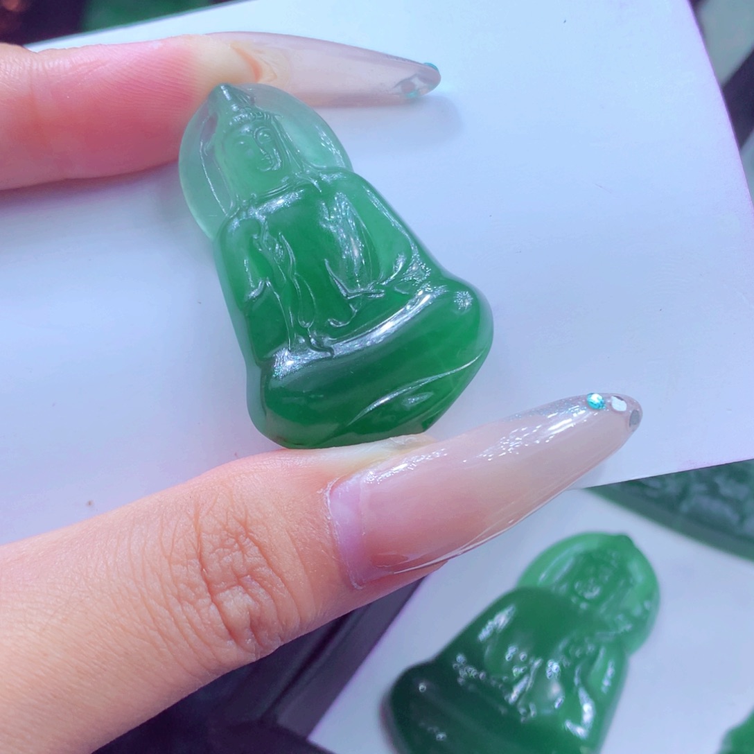 定制翡翠未镶嵌天然缅甸翡翠A货毛货挂件