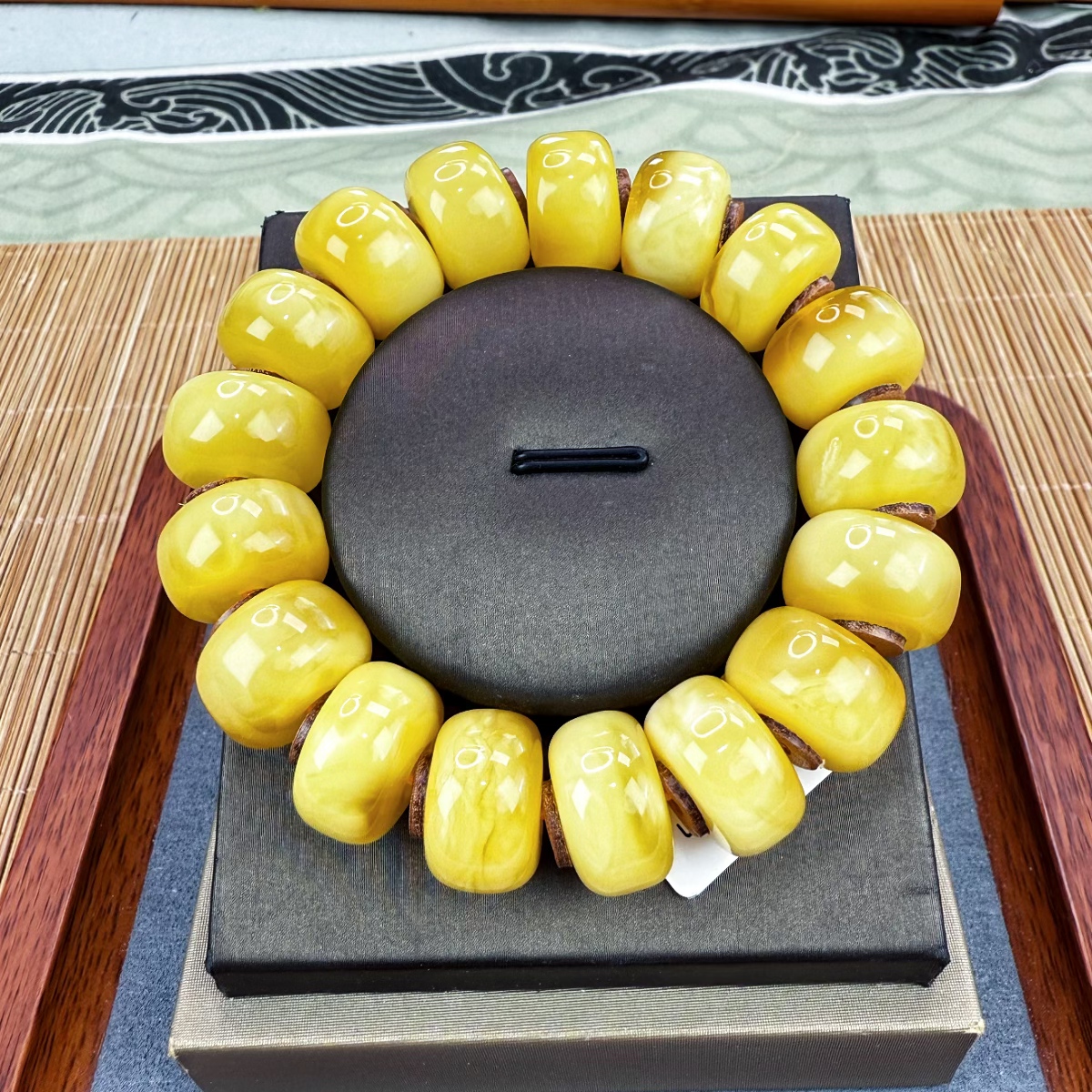 天然蜜蜡车轮珠俄料16-18mm单圈手串基地质检发货