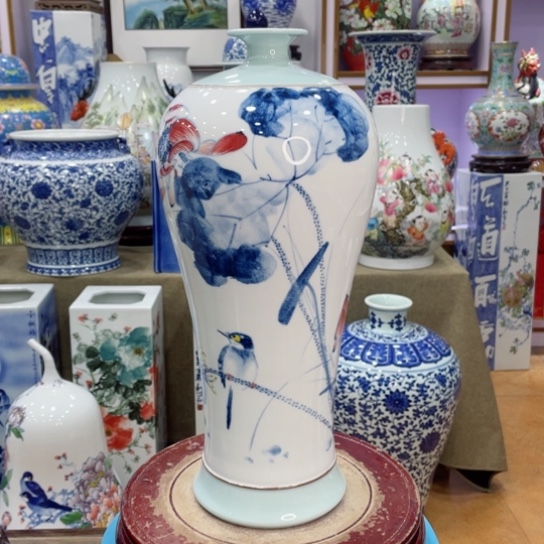 花瓶全手工釉下花鸟梅瓶