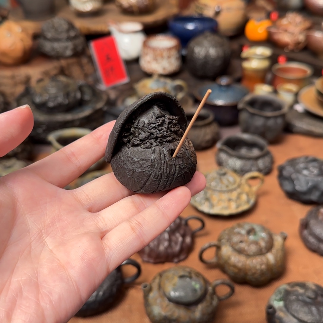 钓鱼翁香插茶宠盖置