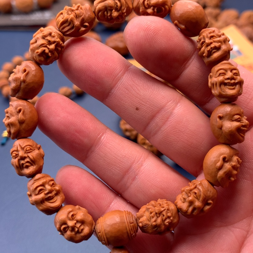 【闪购商品】橄榄核手串/手链憨*十八罗汉