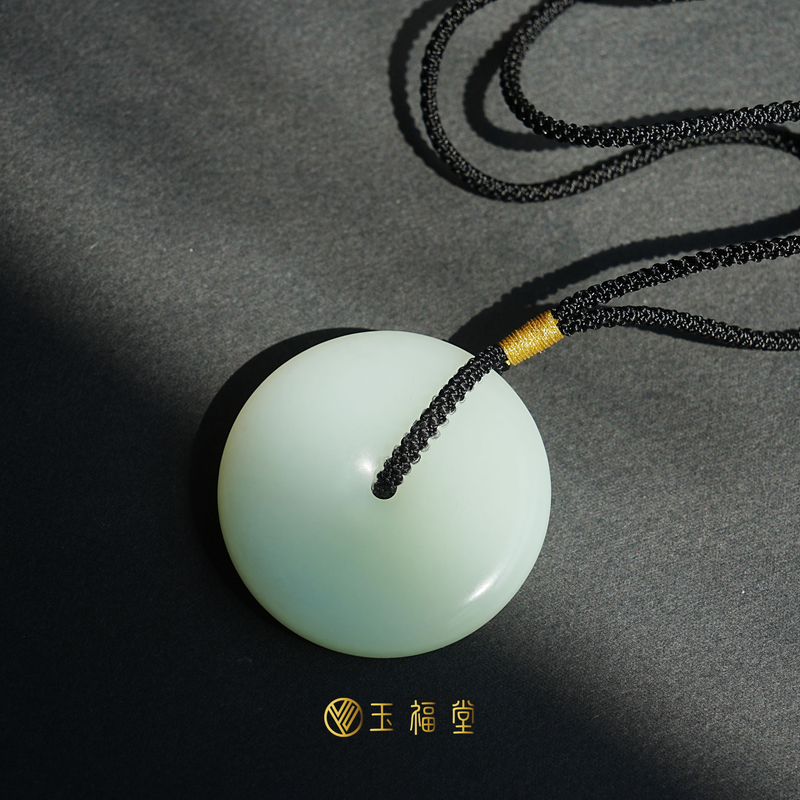 玉福堂|新疆且末脂白大平安扣挂件毛衣挂件50mm