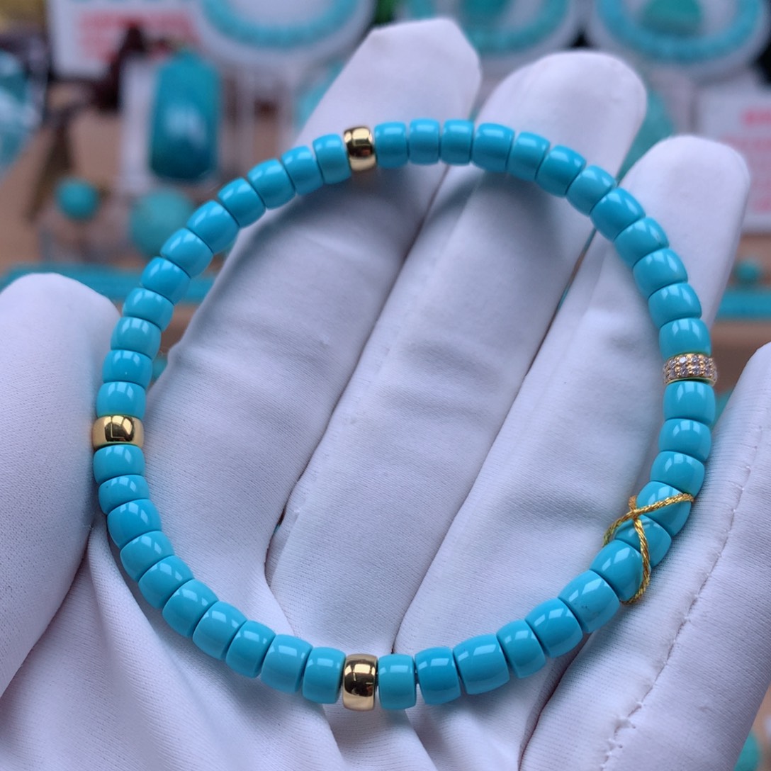 绿松石未镶嵌珠宝奇石