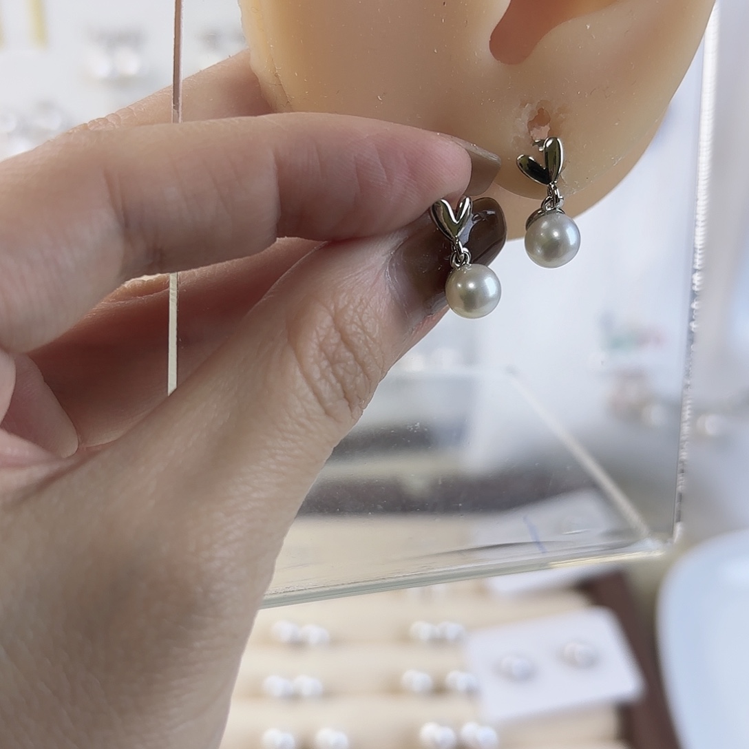 合金淡水珍珠耳饰