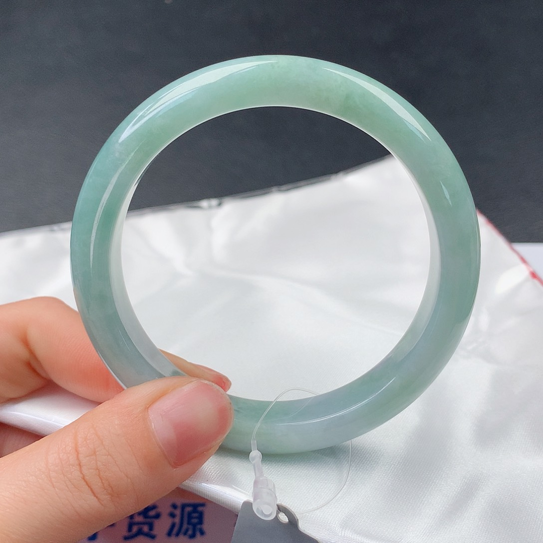 翡翠手镯未镶嵌0002正57