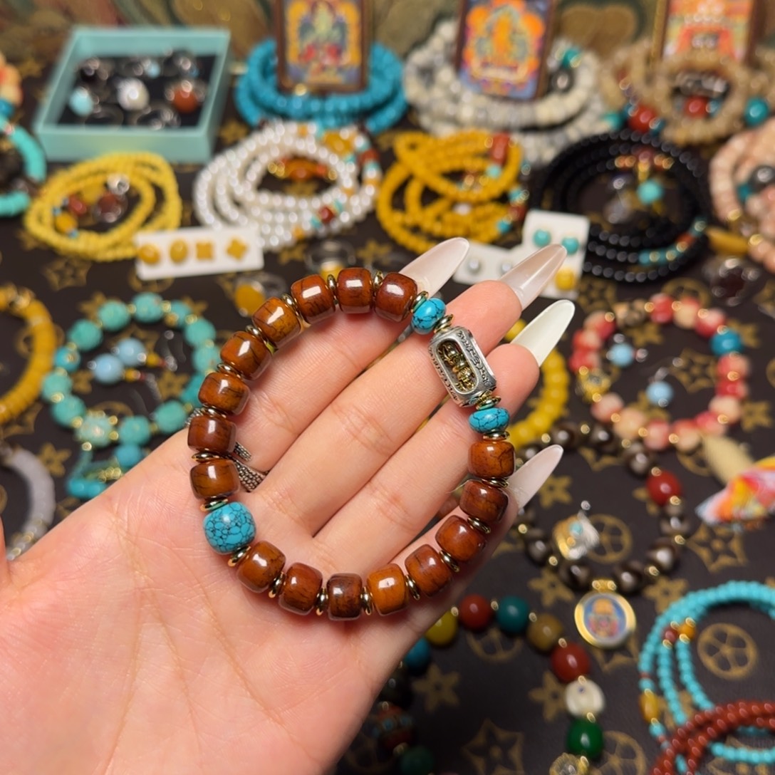 白玉菩提吊坠好看