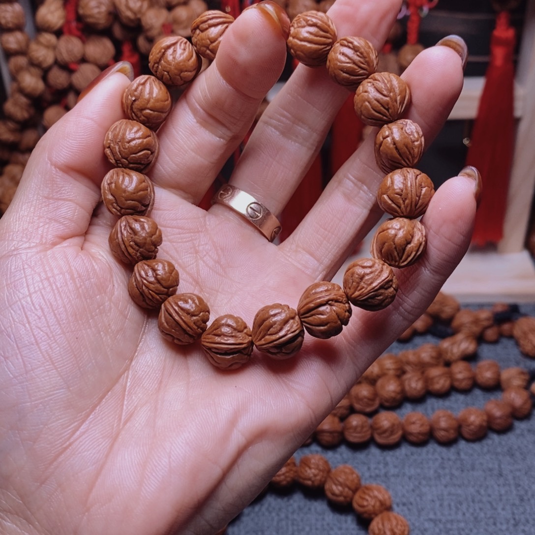 吊坠桃核龙纹桃枭