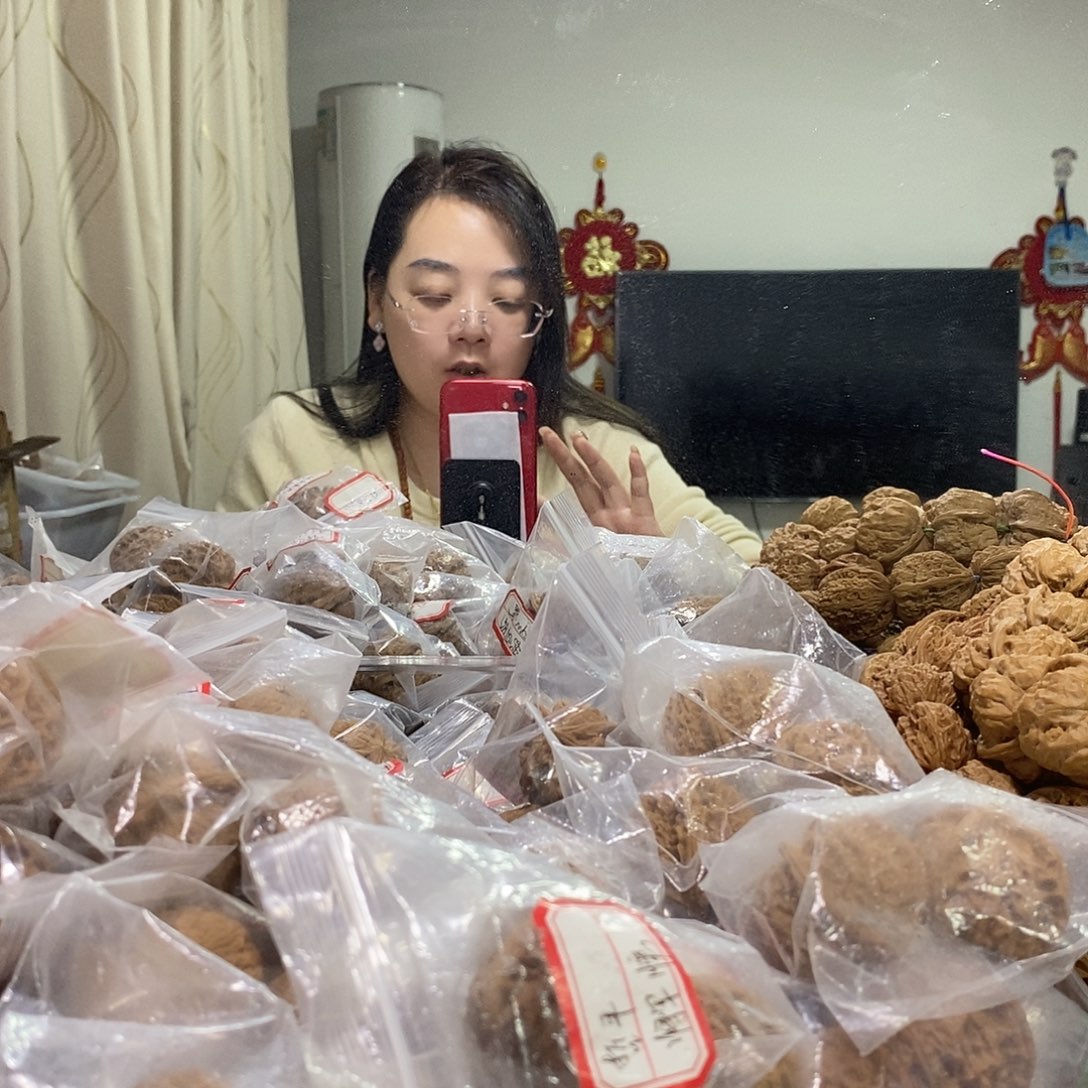 把件文玩核桃黑**.打底费用