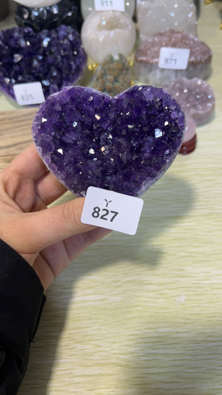 紫水晶爱心好看的8.6cm
