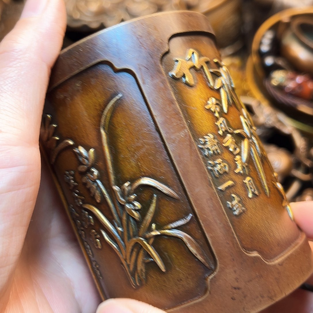 精美铜器工艺品等