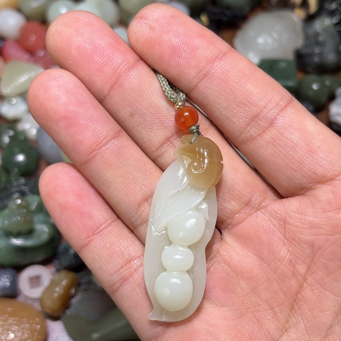 和田玉珠宝半成品未镶嵌