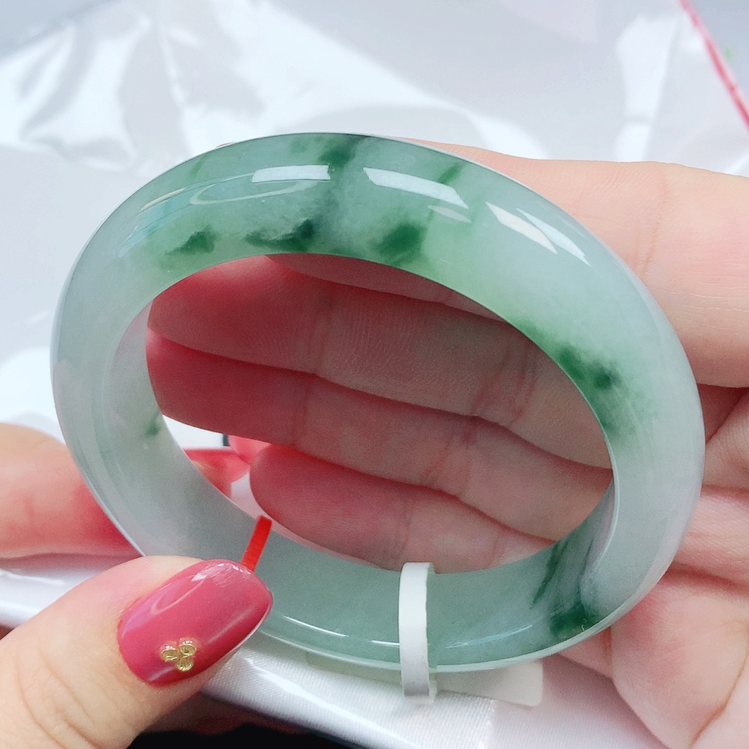 翡翠未镶嵌手镯天然缅甸翡翠A货627