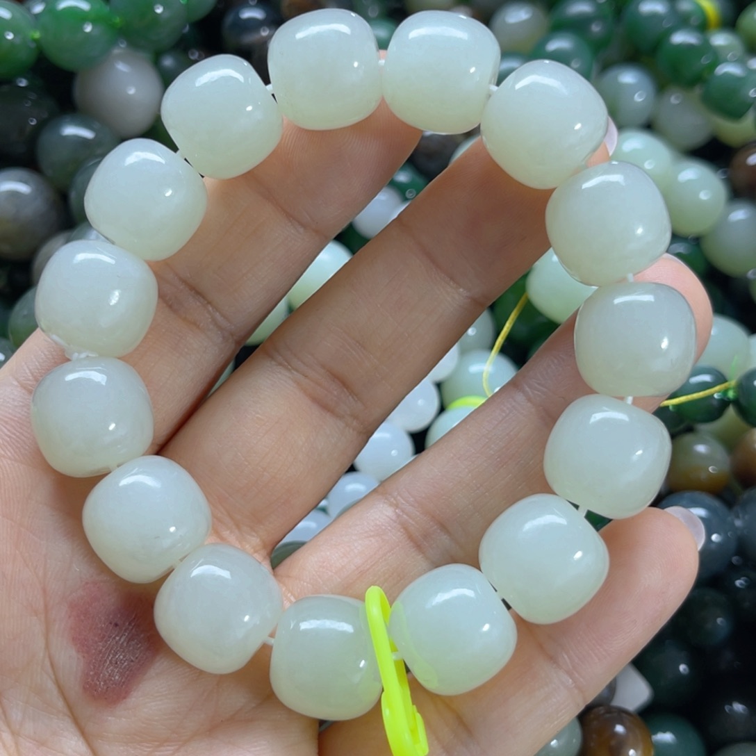 手链未镶嵌和田玉