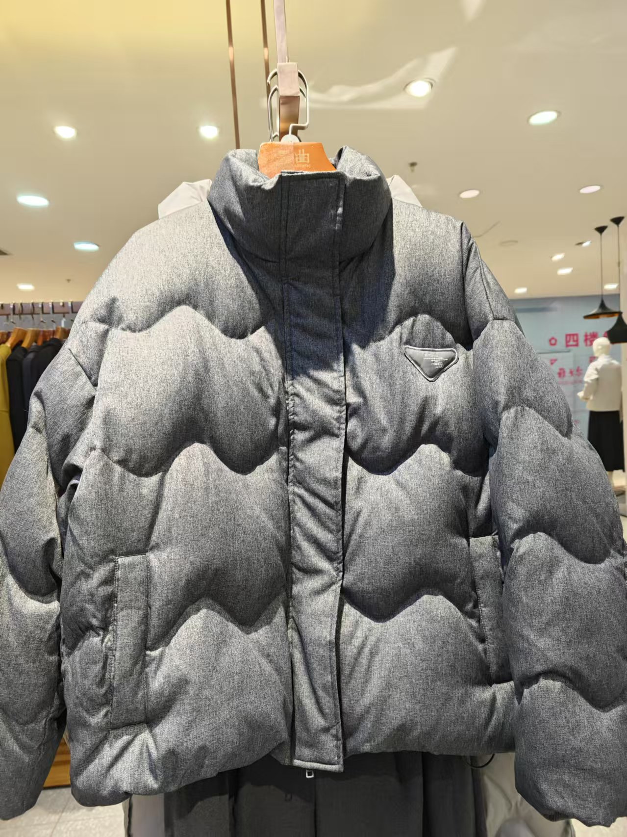 2024冬季羽绒服保暖时尚加厚