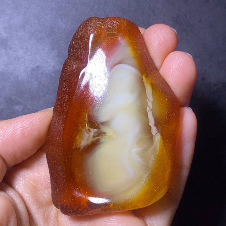 未镶嵌定制琥珀琥珀蜜蜡吊坠