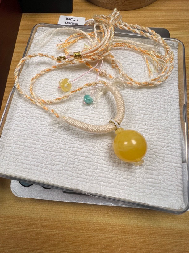 焦皮料路路通圆珠锁骨链吊坠