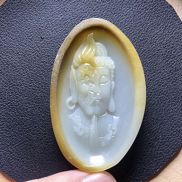 翡翠颈饰未镶嵌沈**钱缅甸a货