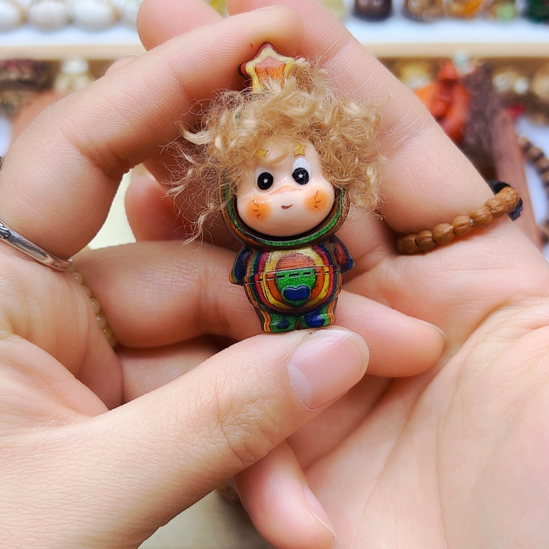 红酸枝木类手工打磨配饰