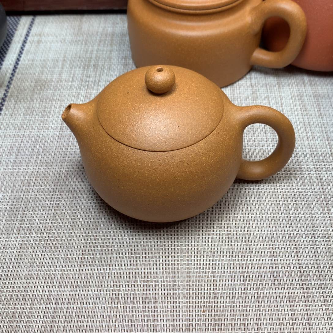 茶壶紫砂200CC左右