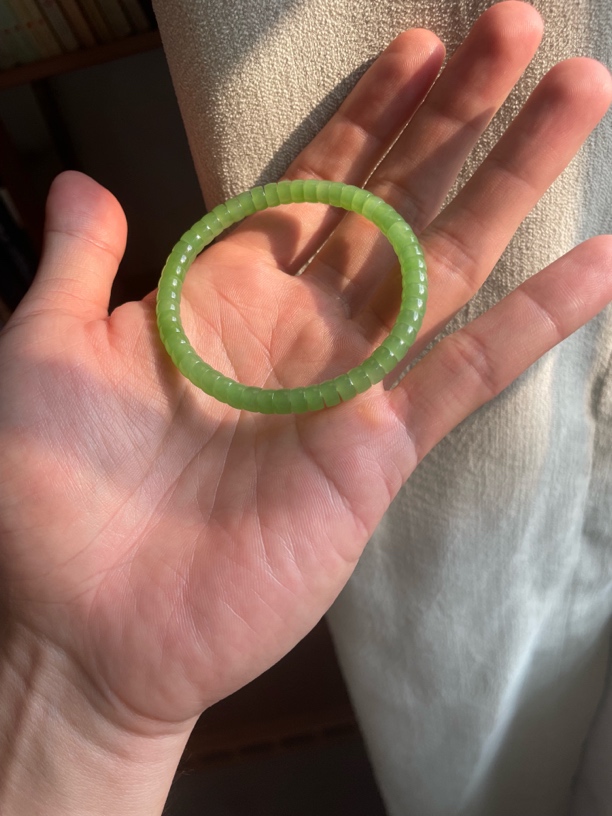 苹果绿直切手串药片